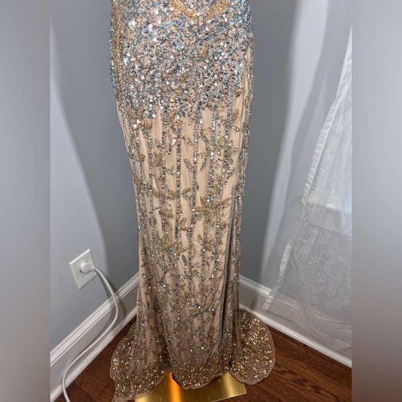 EUC Sherri Hill Style 53913 One Shoulder Gown - Picture 13 of 16